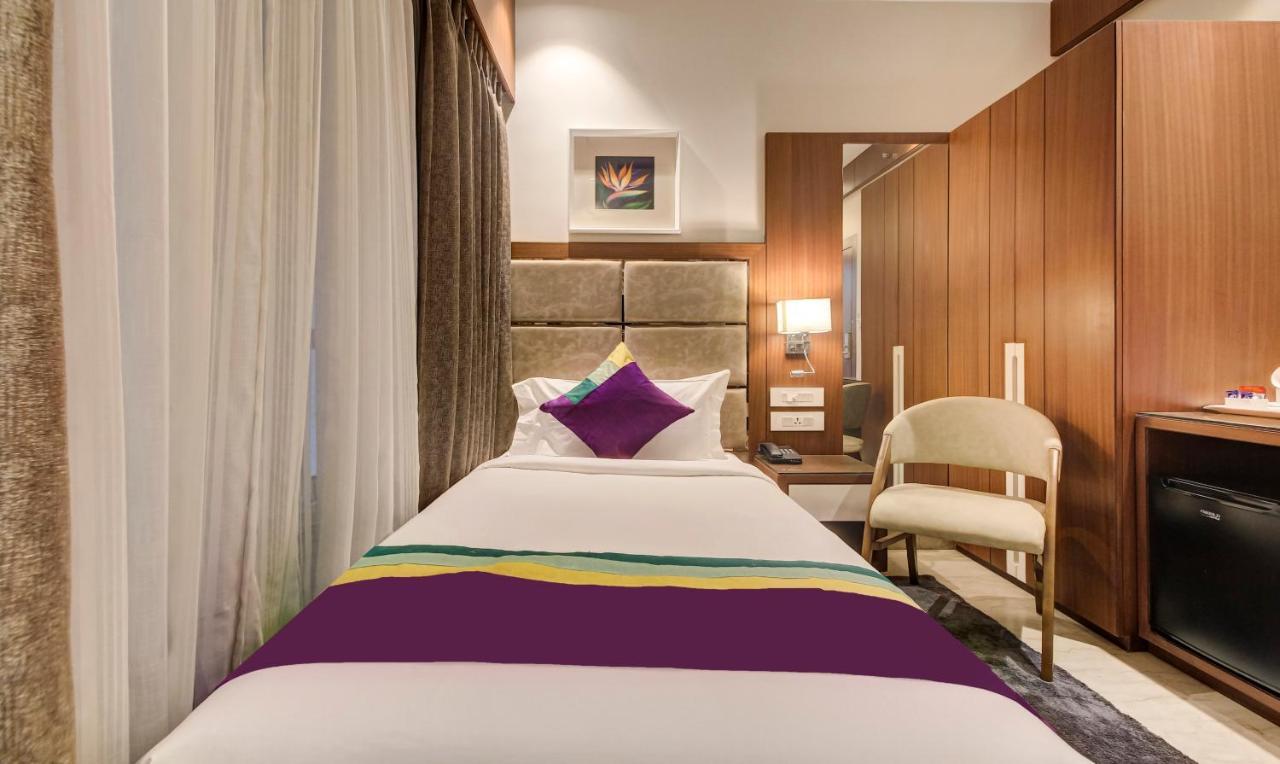 Готель Treebo Premium Tahoora International Колката Екстер'єр фото