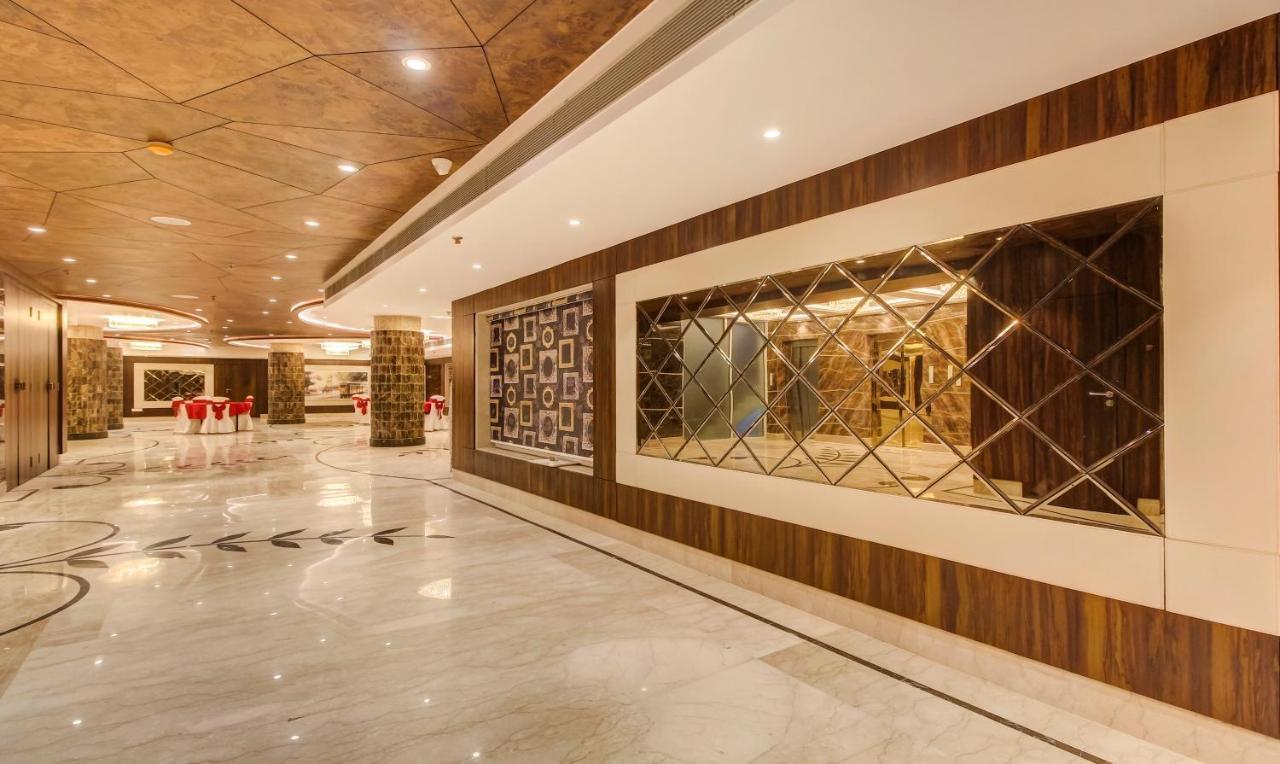 Готель Treebo Premium Tahoora International Колката Екстер'єр фото