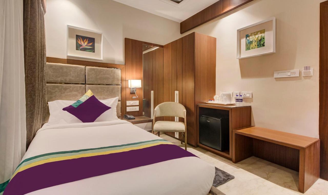 Готель Treebo Premium Tahoora International Колката Екстер'єр фото